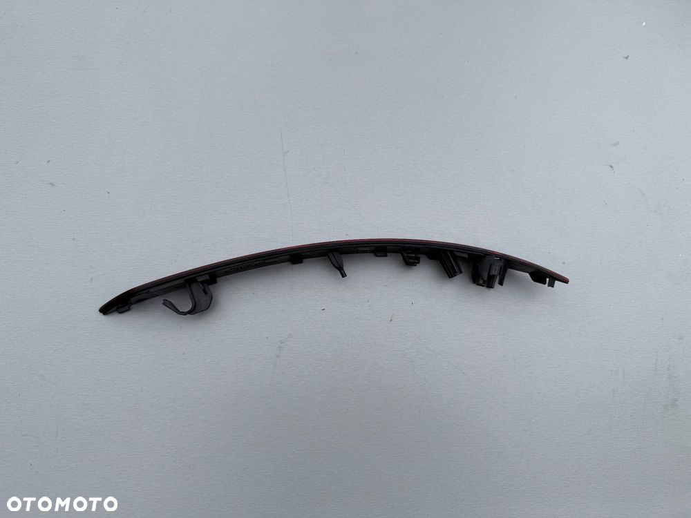 LAMPA ODBLASK PRAWY TYLNEGO ZDERZAKA VOLVO S-60 V-60 II32337875 - 1