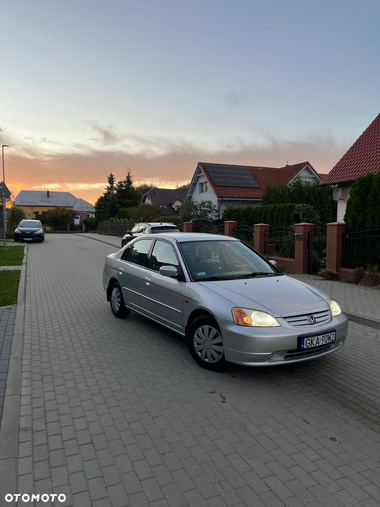 Honda Civic 1.6i LS - 23