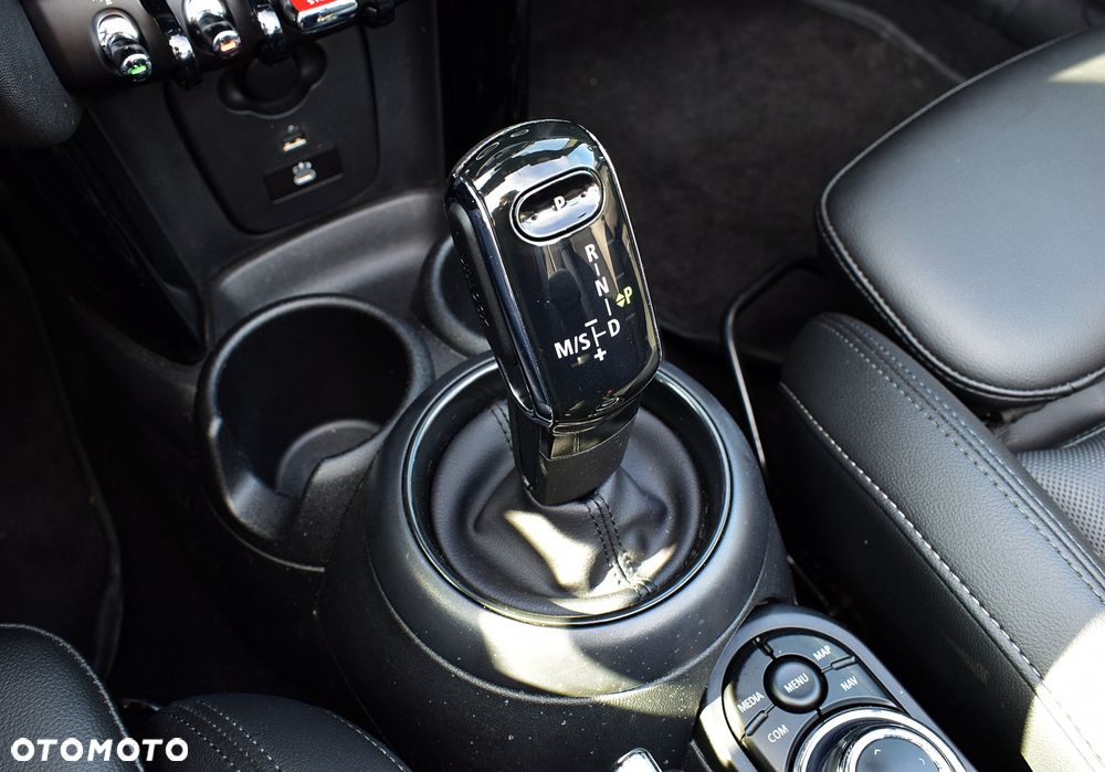 MINI Cooper - 16