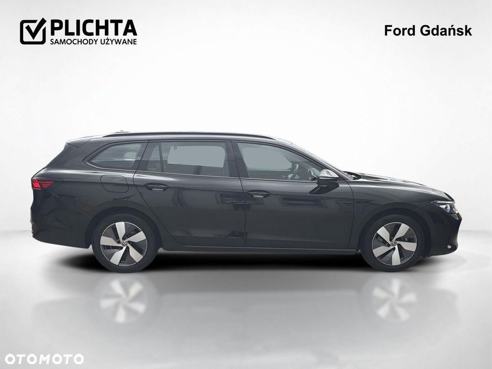 Volkswagen Passat Variant - 7