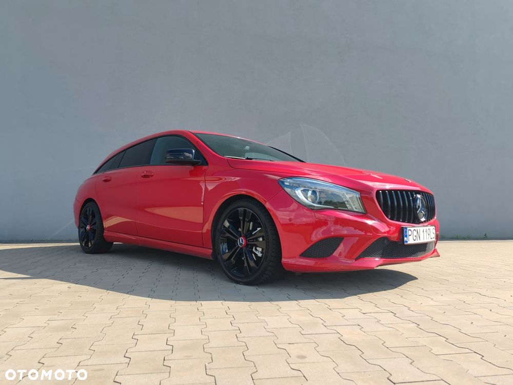 Mercedes-Benz CLA 220 d 7G-DCT Urban - 36
