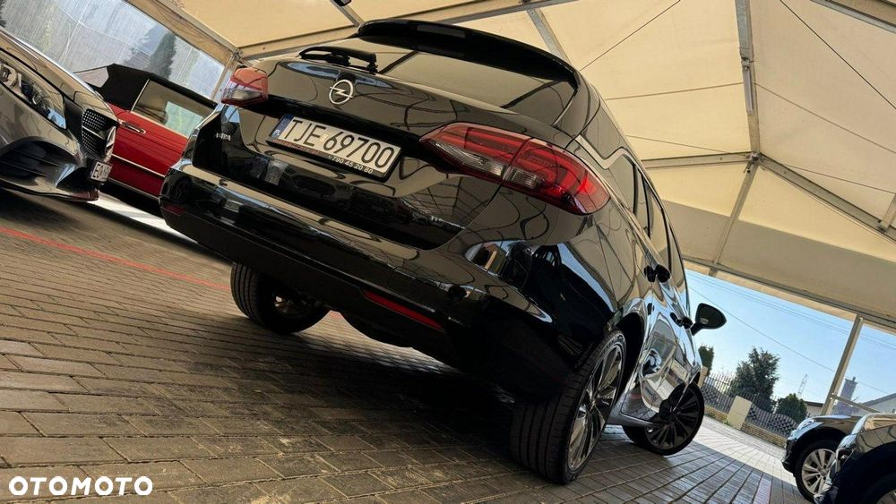 Opel Astra 1.6 D Start/Stop Dynamic - 12