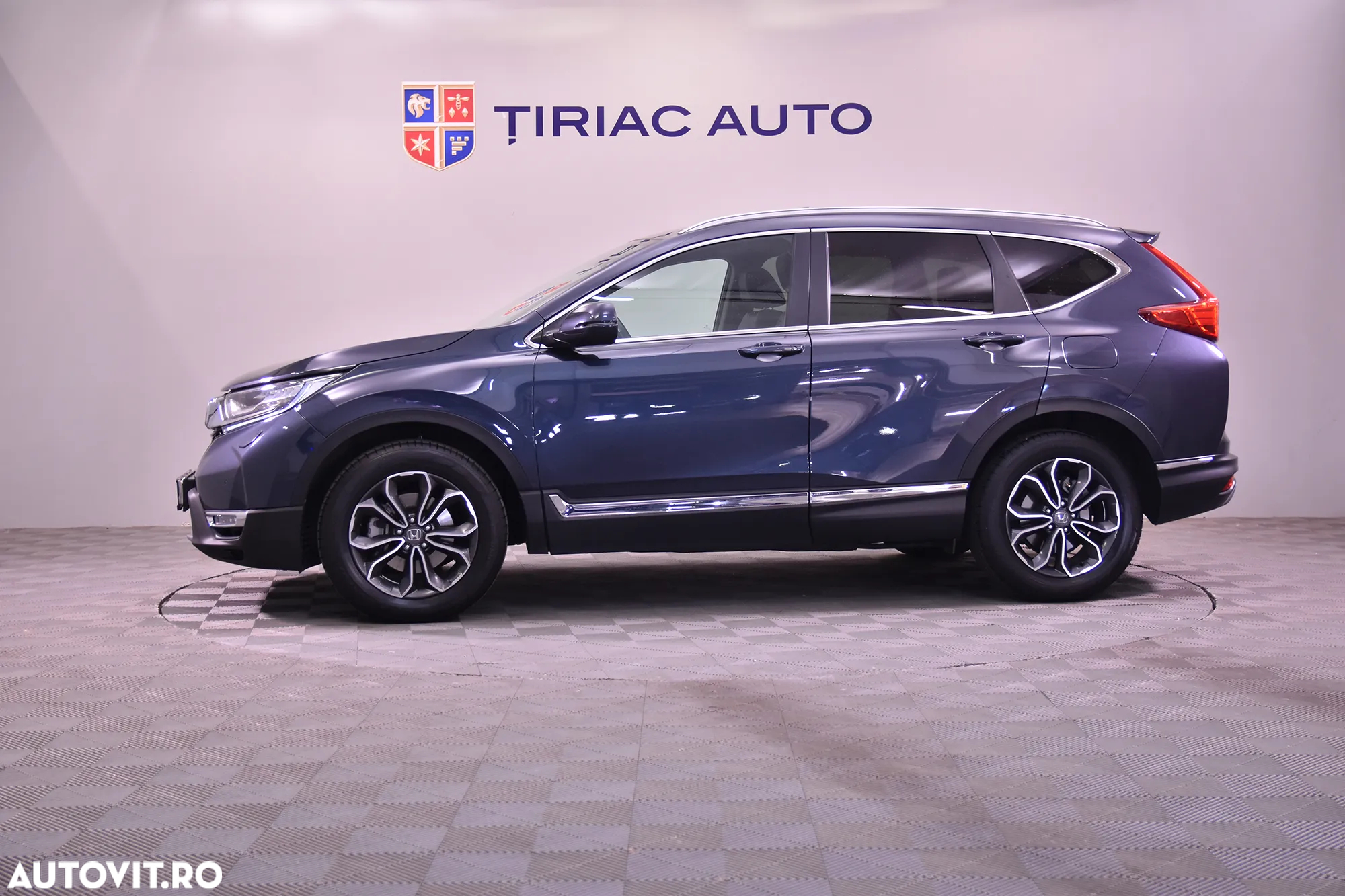 Honda CR-V 2.0 Hybrid i-MMD 4WD E-CVT Executive - 2
