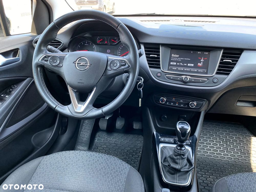 Opel Crossland - 10