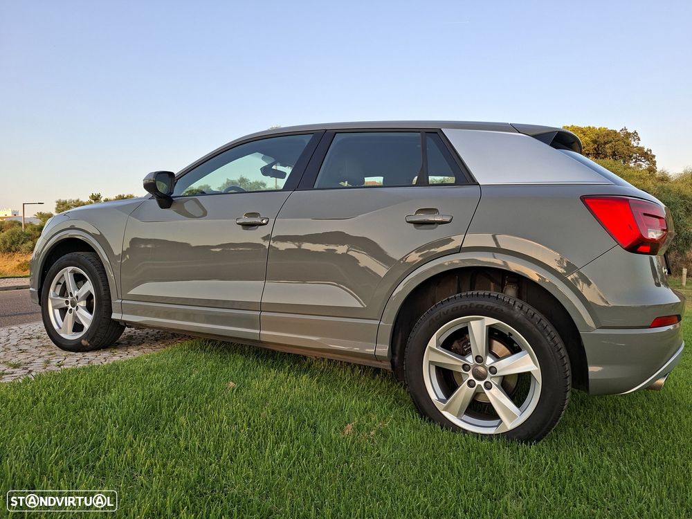 Audi Q2 30 TFSI Sport S tronic - 4