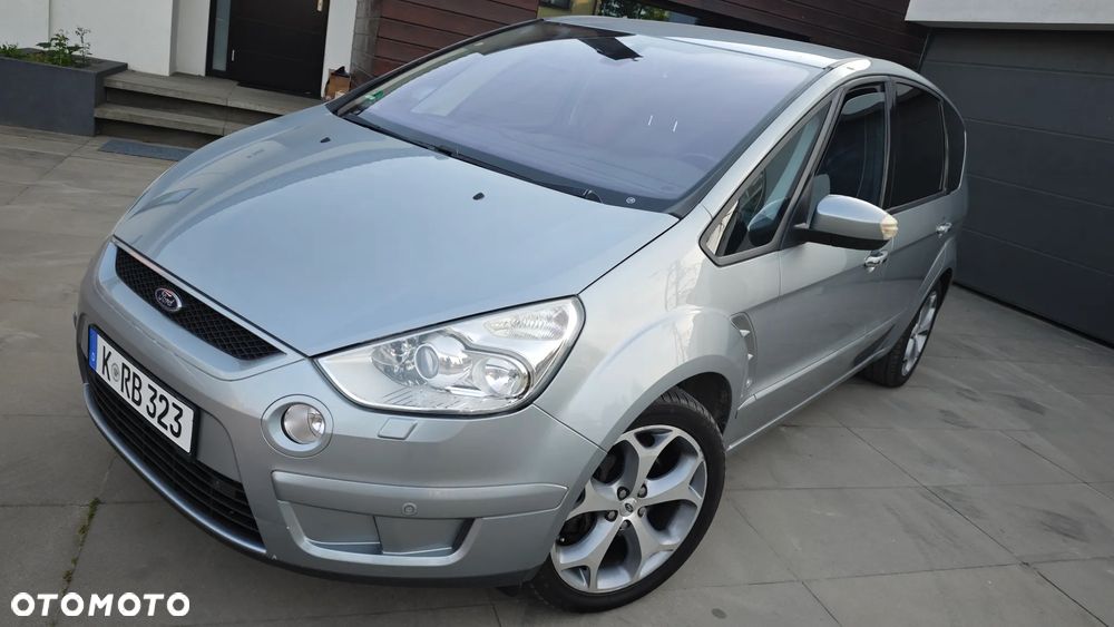 Ford S-Max 2.2 TDCi Titanium - 27