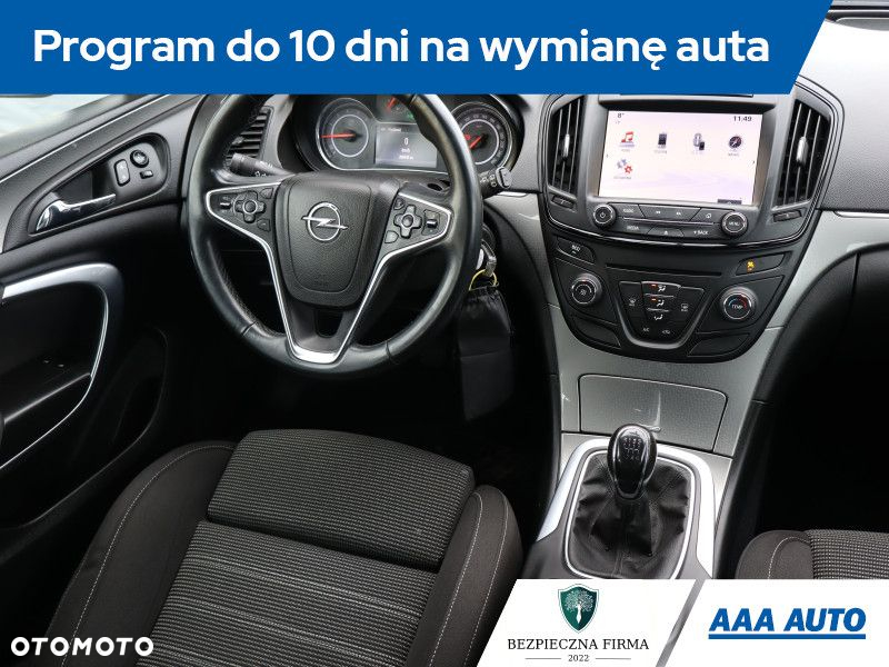 Opel Insignia - 8