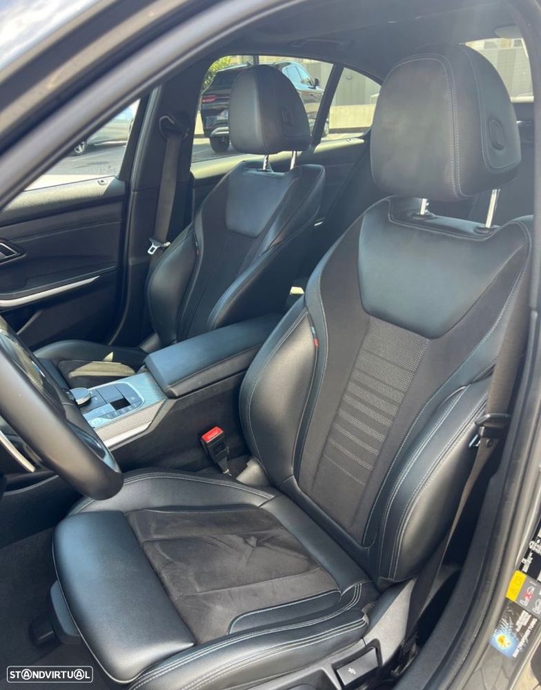 BMW 330 e iPerformance Pack M - 12