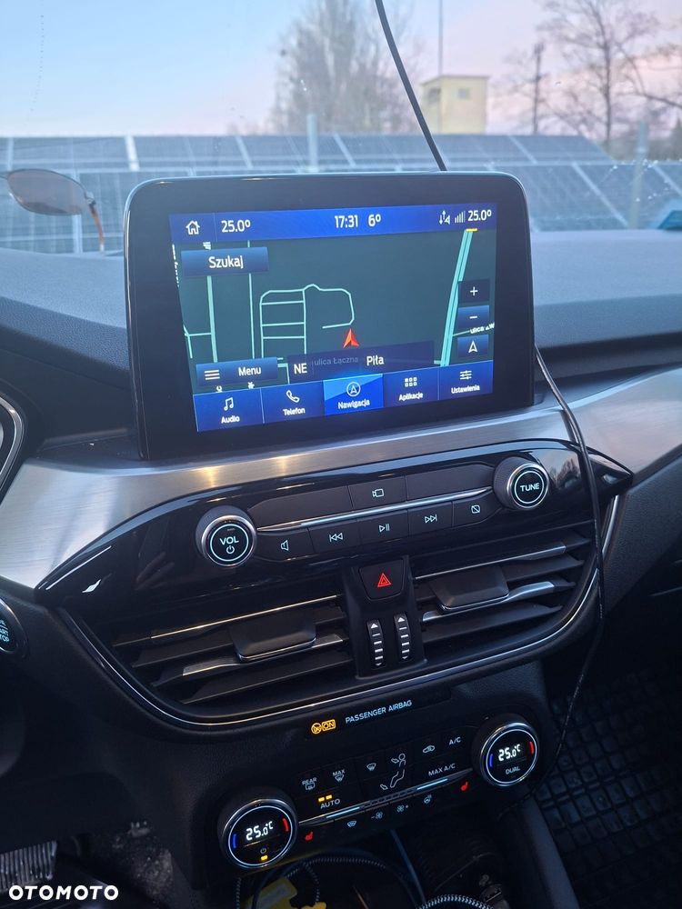 Ford Kuga - 5