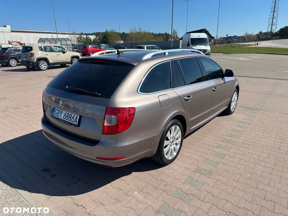 Skoda Superb 1.8 TSI DSG Elegance - 2