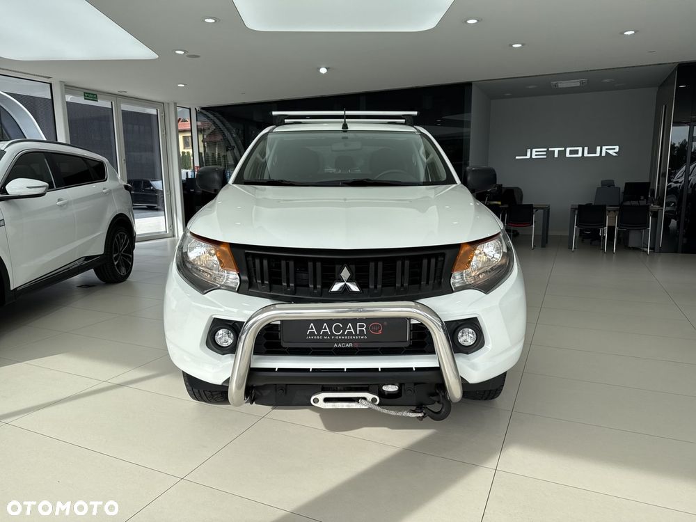 Mitsubishi L200 2.4 d DC Invite EU6 - 7