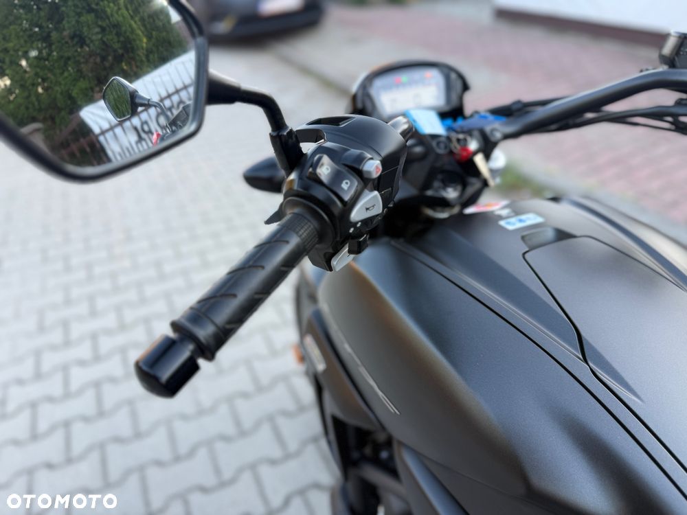 Honda CTX - 23