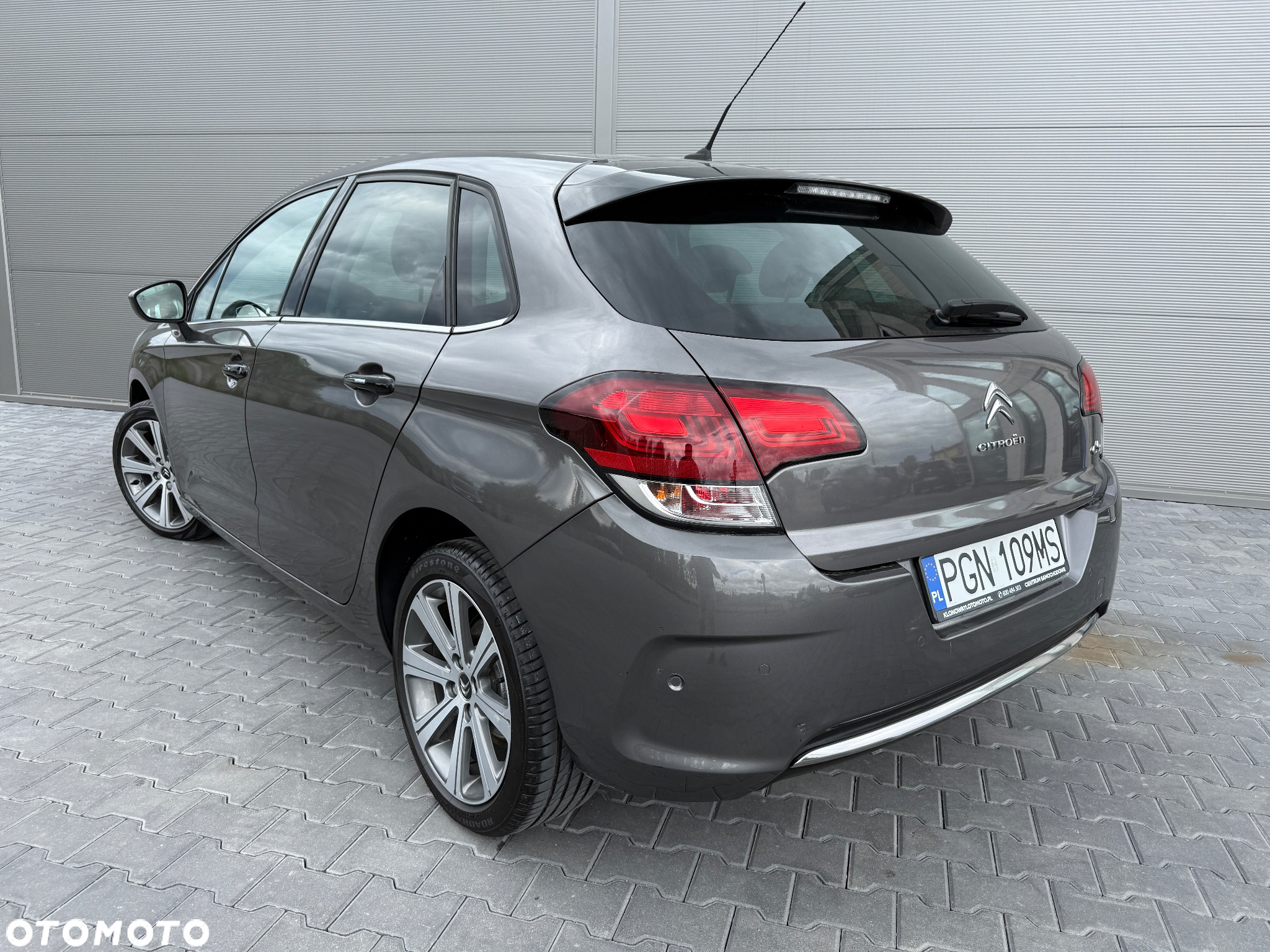 Citroën C4 PureTech e-THP 130 Exclusive - 2