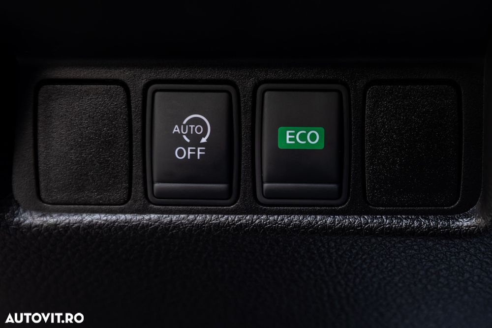 Nissan Qashqai 1.6 DCI Start/Stop X-TRONIC Tekna - 32