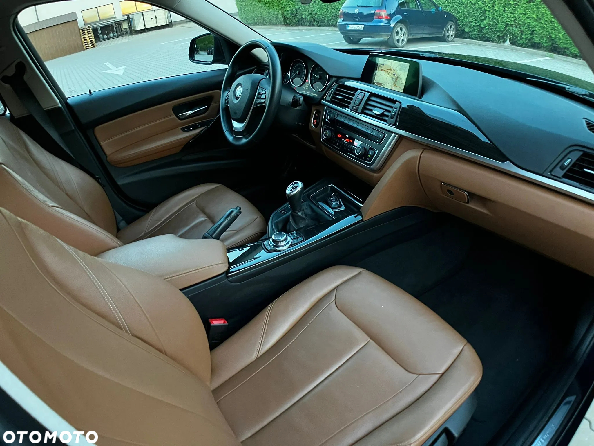 BMW Seria 3 328i Luxury Line - 21