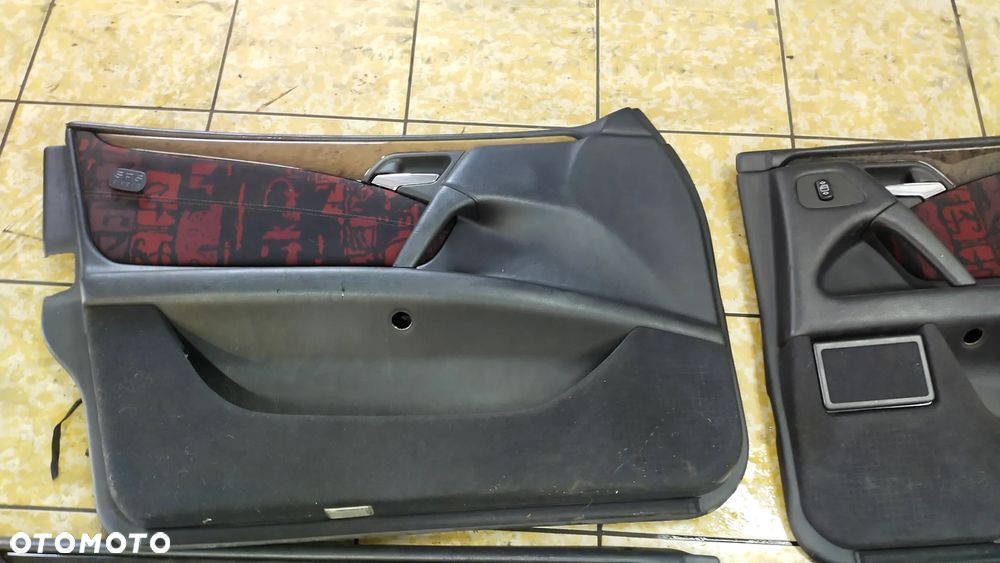 BOCZKI DRZWI KOMPLET SKÓRA DEKOR MERCEDES W211 - 4