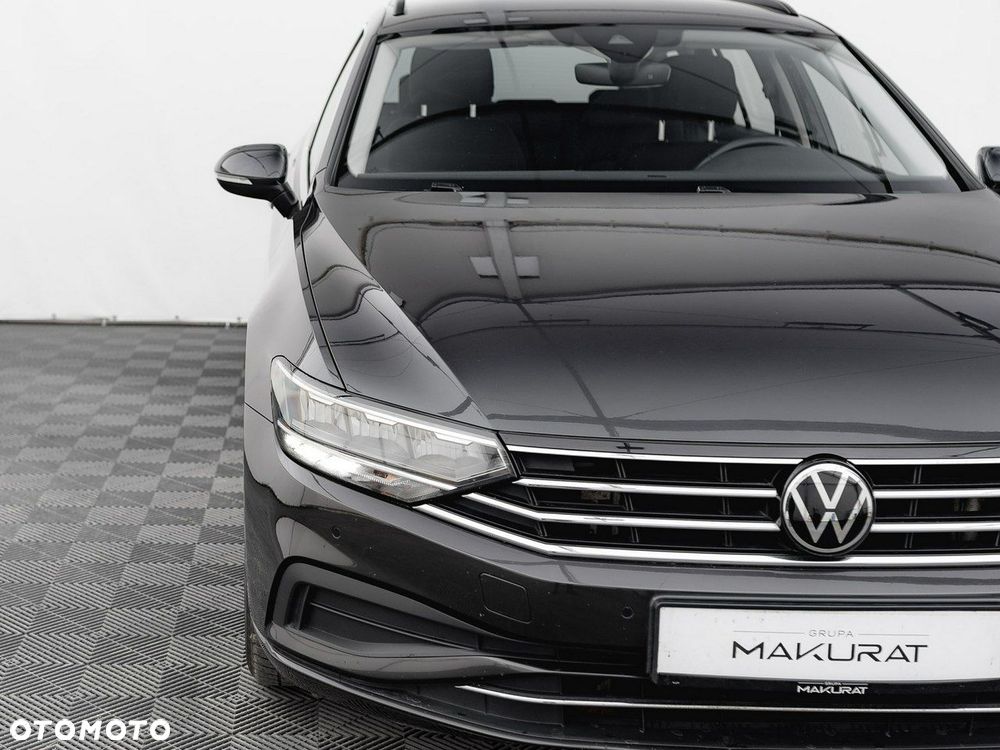 Volkswagen Passat - 9