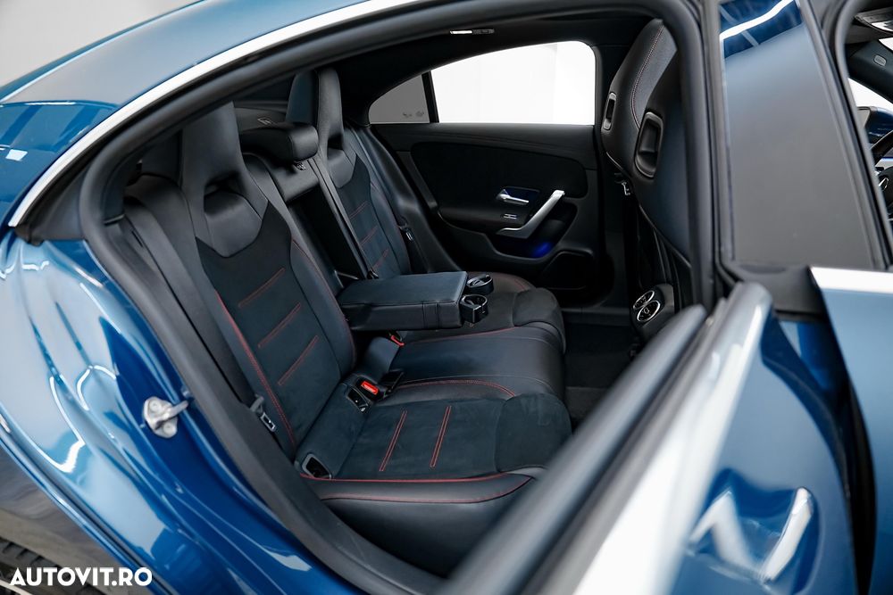 Mercedes-Benz CLA 200 7G-DCT AMG Line - 15