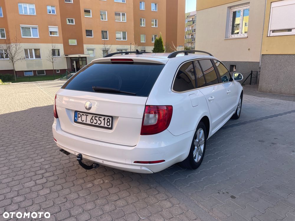 Skoda Superb 2.0 TDI Elegance - 5