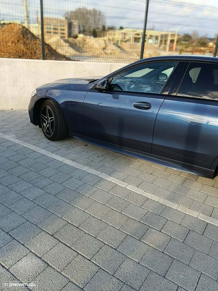 Mercedes-Benz C 300 de AMG Line - 4