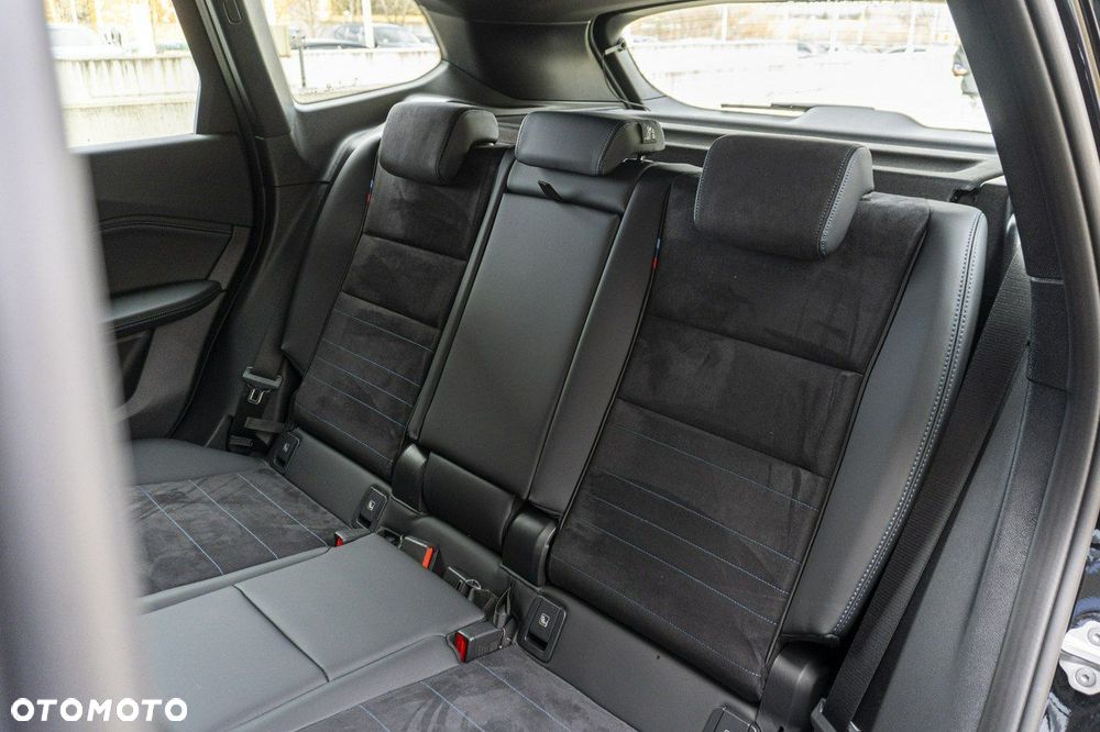 BMW X1 sDrive18i - 26