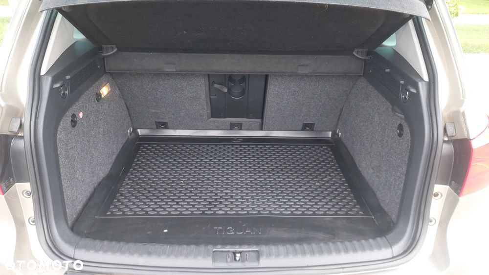 Volkswagen Tiguan 2.0 TDI 4Mot Sport&Style DSG - 36