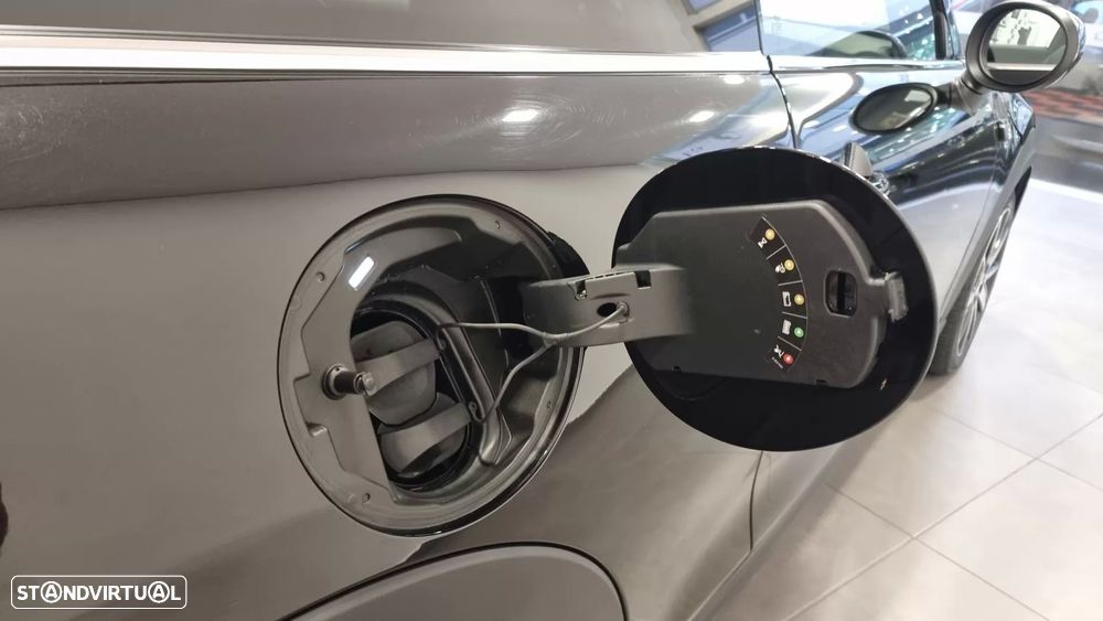 MINI 3 Portas Cooper SE Yours - 17