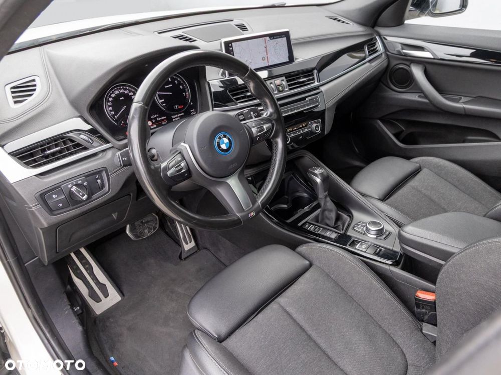 BMW X2 - 11