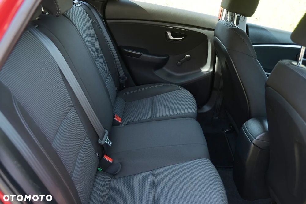 Hyundai i30 - 21