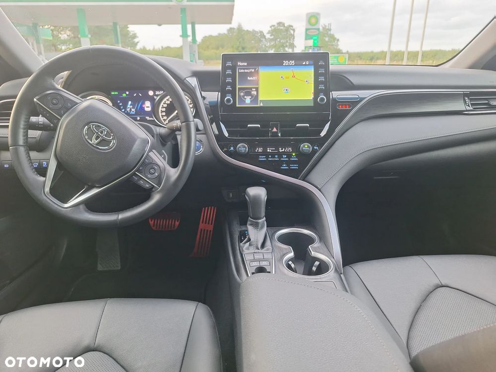Toyota Camry 2.5 Hybrid Executive CVT - 15