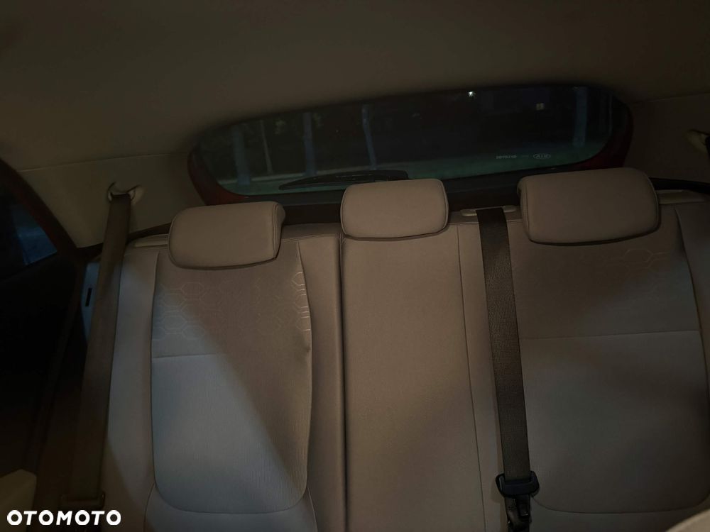 Kia Rio 1.2 XL - 9
