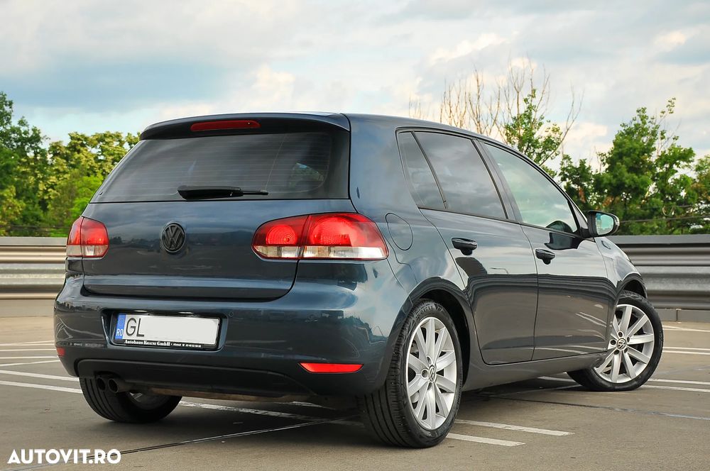 Volkswagen Golf 2.0 TDI DPF Trendline - 2