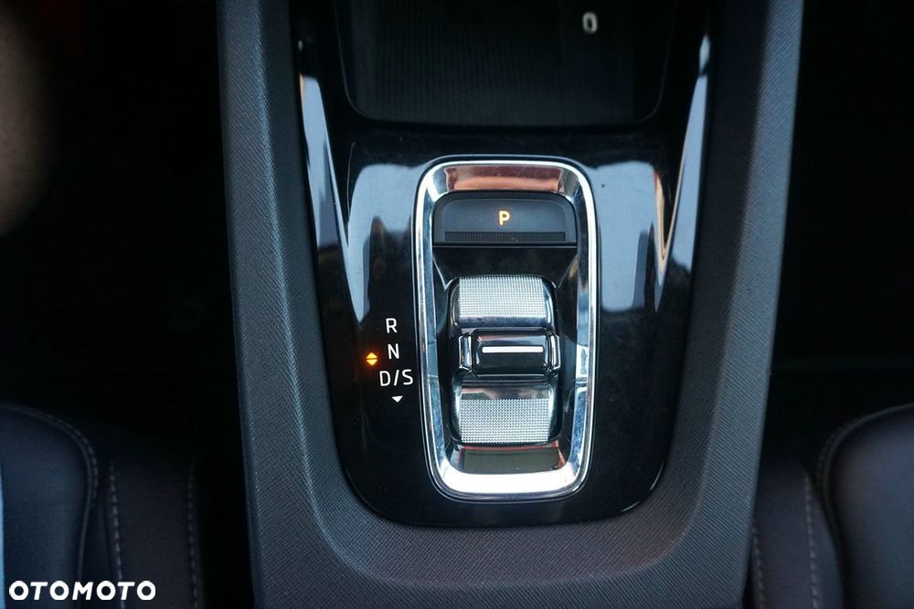 Skoda Octavia 2.0 TDI DSG Exclusive - 35
