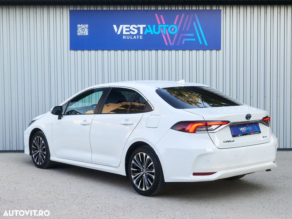 Toyota Corolla 1.8 HSD TS Exclusive - 9