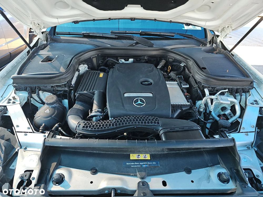Mercedes-Benz GLC - 7