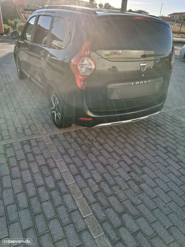 Dacia Lodgy 1.5 Blue dCi SL Go 7L - 8