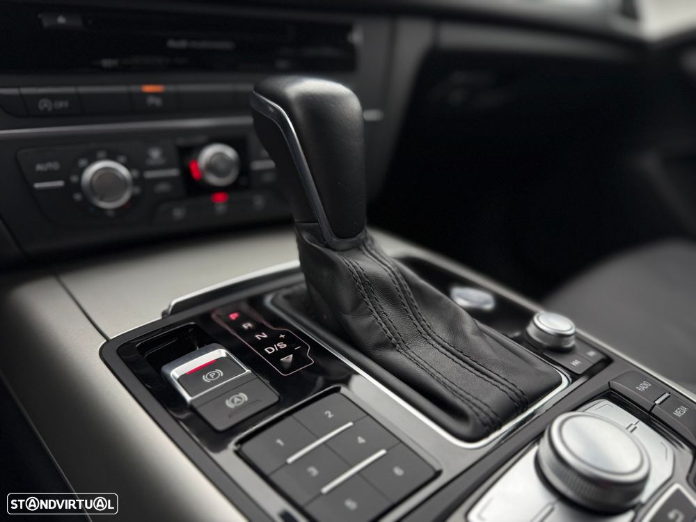 Audi A6 Avant 2.0 TDi Sport S tronic - 38