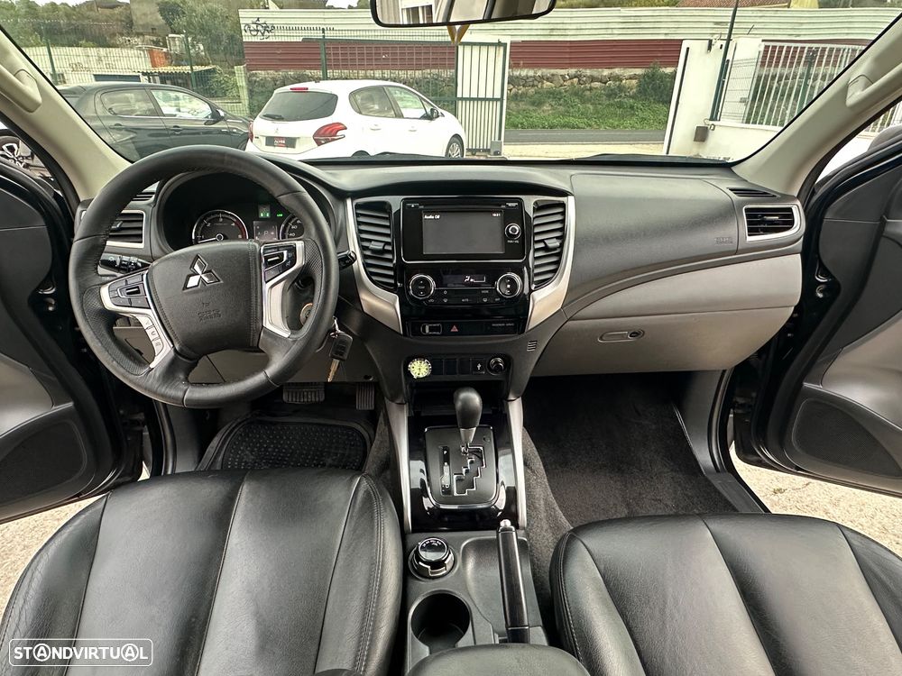 Mitsubishi L200 Pick Up 4x4 Auto Cabine Dupla Diamant Edition+ - 29
