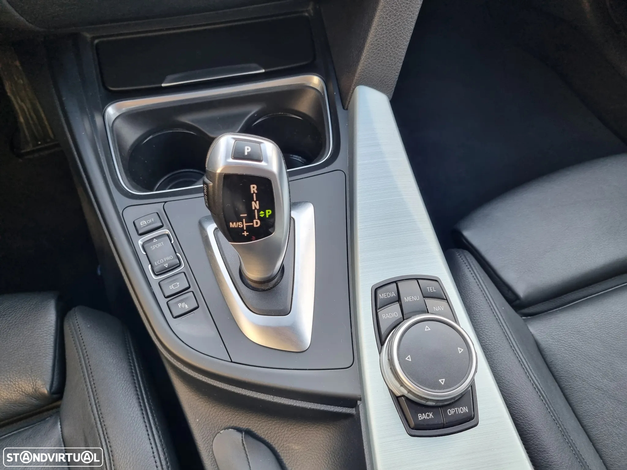 BMW 320 d Touring Auto Pack M - 30