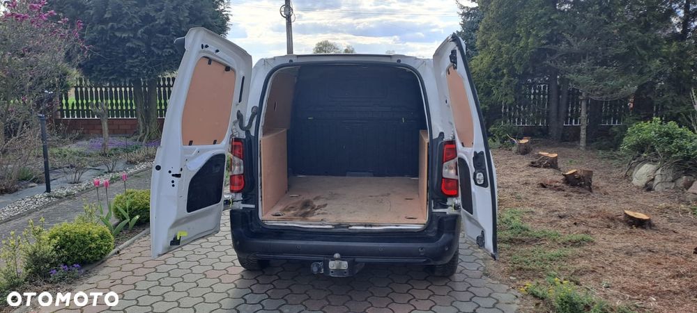 Peugeot Partner - 23