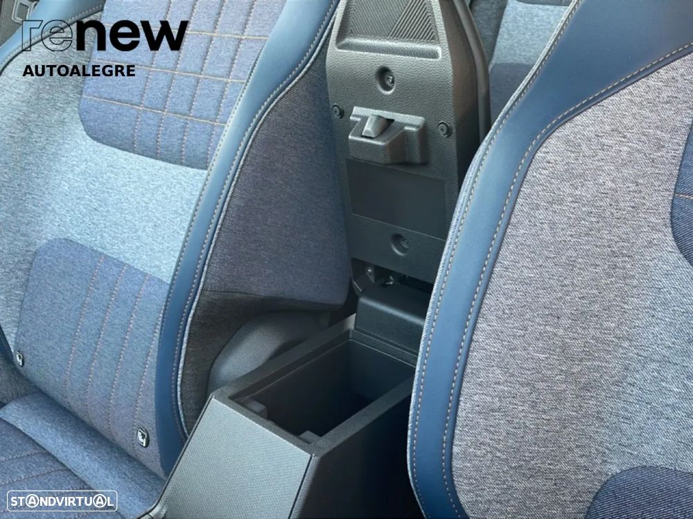 Renault 4 E-Tech 52 kWh Techno Autonomia Conforto - 23