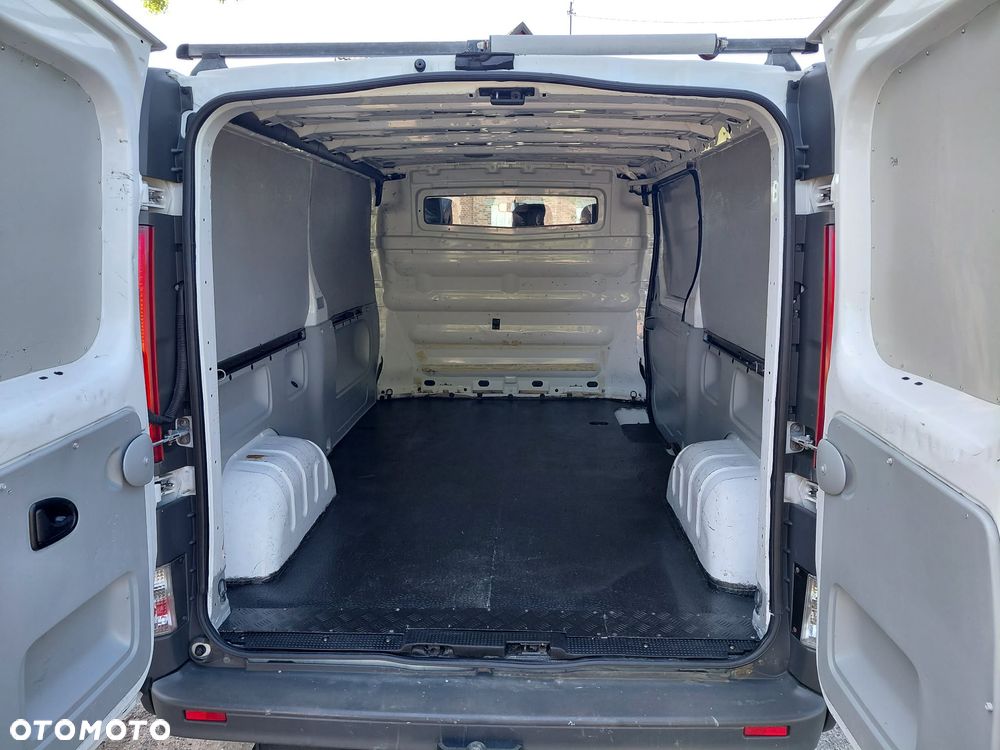 Opel Vivaro L2H1 2.9t - 14