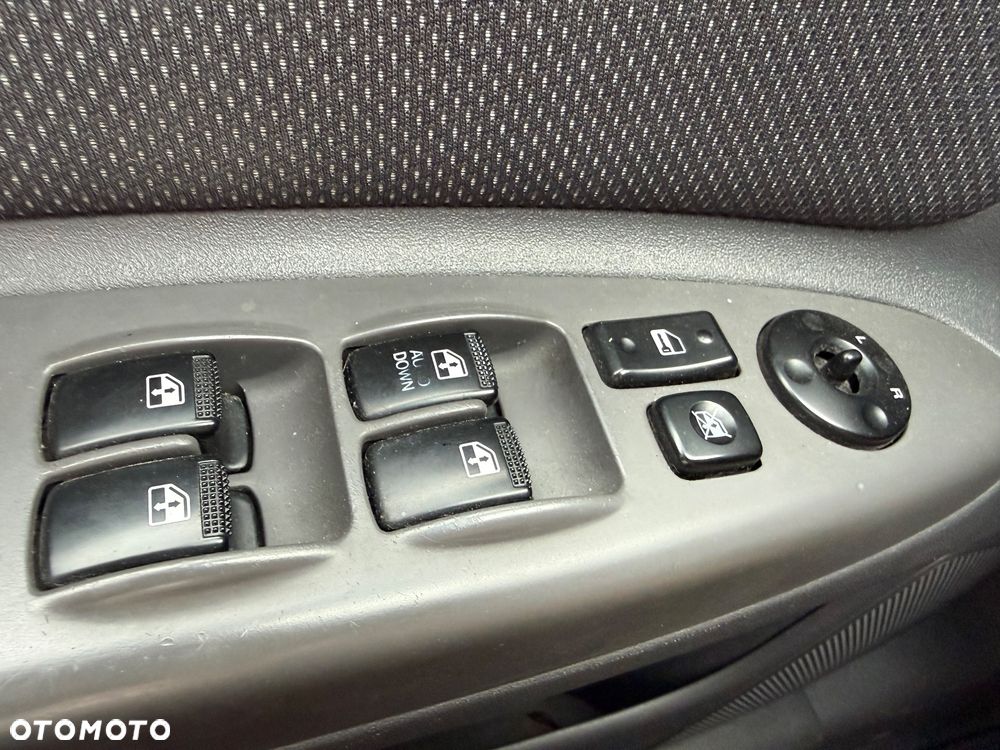 Kia Rio - 6