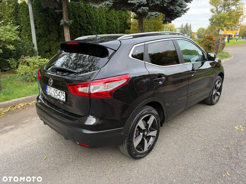 Nissan Qashqai 1.6 Tekna - 4