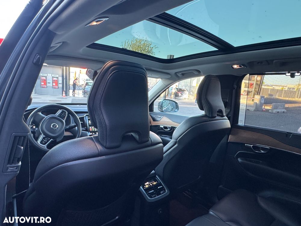 Volvo XC 90 - 18
