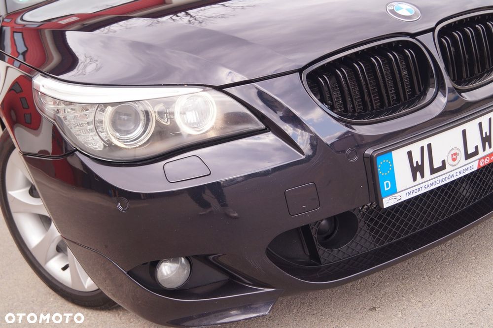 BMW Seria 5 525d Edition Sport - 13