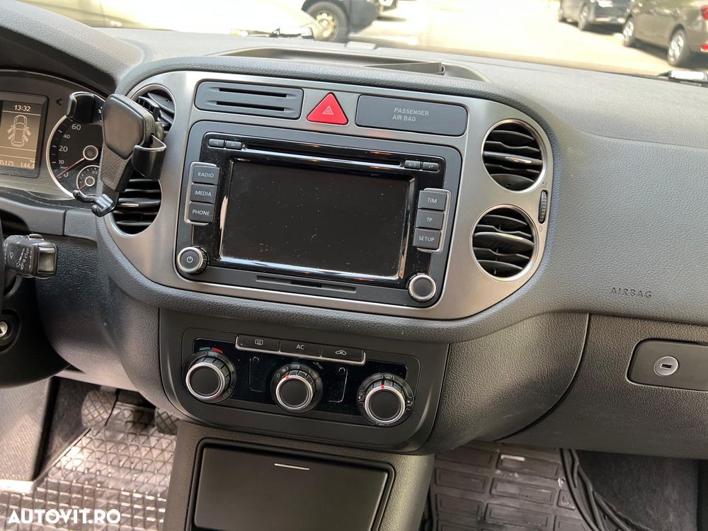 Volkswagen Tiguan - 15