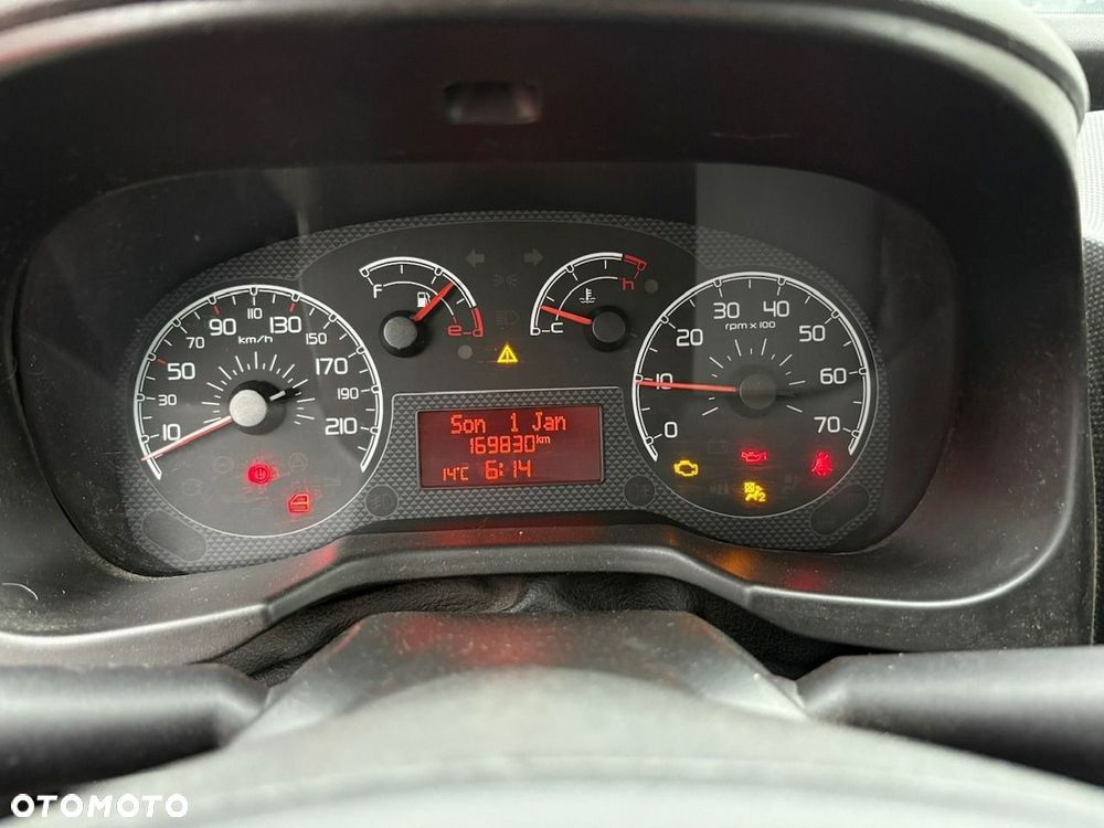 Fiat Qubo - 20