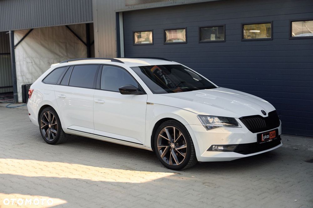 Skoda Superb 2.0 TDI 4x4 DSG Sportline - 30