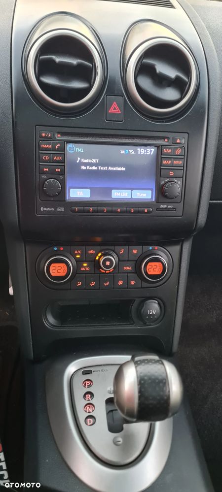 Nissan Qashqai 2.0 dCi 4x4 Tekna - 17